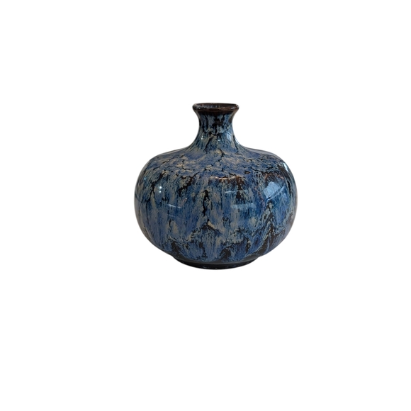 Stunning Art Pottery Bud Vase – Blue, Black & White Glaze - Picture 3 of 6